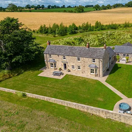 Holiday home The Ravensworth